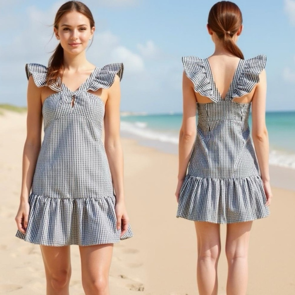 Romeo + Juliet Couture Gingham Ruffle Dress